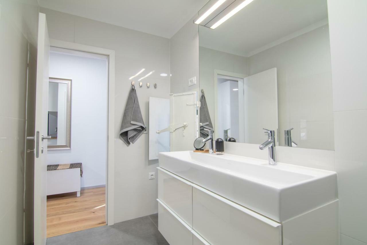 Seaview Volosko Apartment Opatija Exterior photo